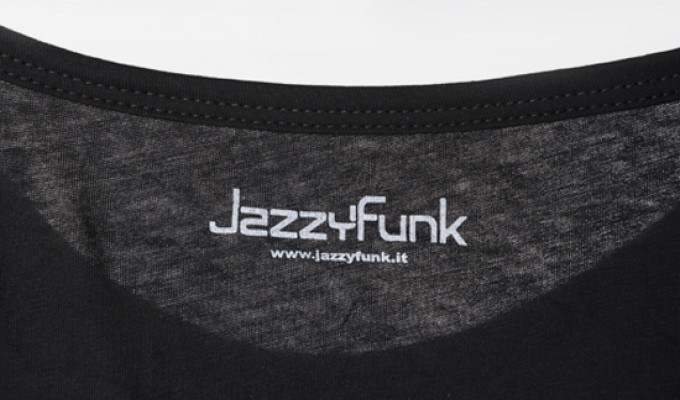 http://www.jazzyfunk.it/wp-content/uploads/2015/10/Dettaglio-Elegance-Black-01.jpg